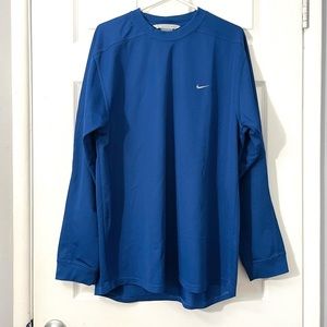 NIKE Men’s Long Sleeve Shirt